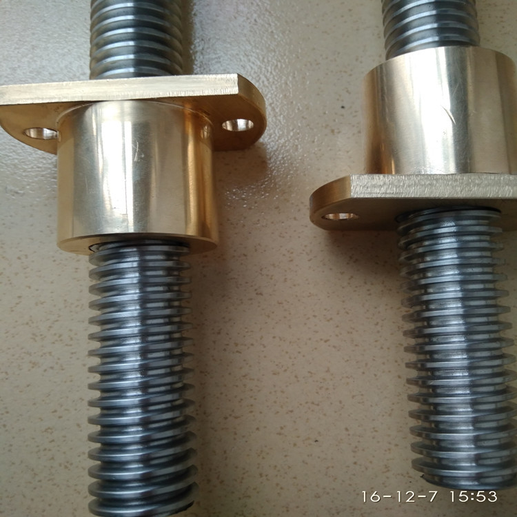 TR50*8梯形丝杆配锡青铜螺母表面高频硬度40HCR以上防锈发黑处理示例图4