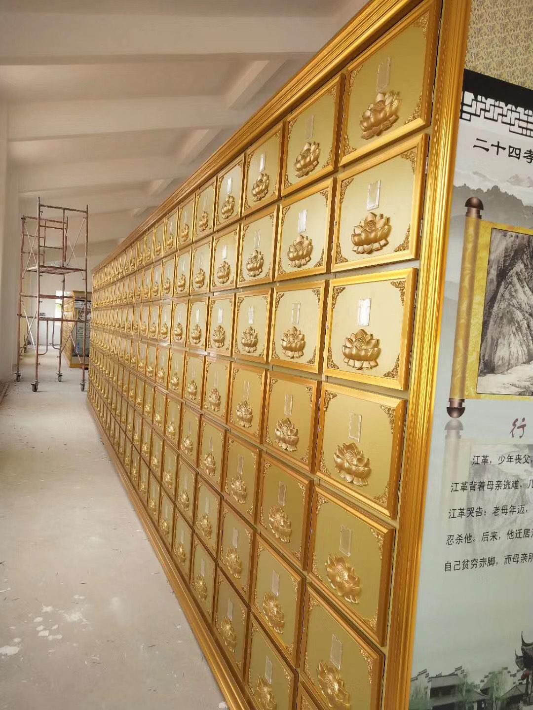 定做红木佛龛精雕佛龛木雕佛龛琉璃小佛像佛龛厂家