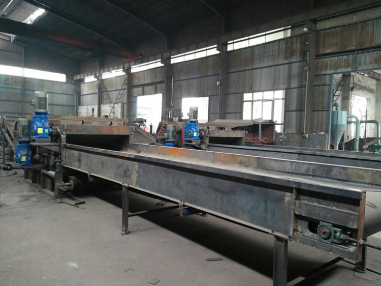 建民大型移动式模板粉碎机 原木粉碎机 废模板粉碎机 工地模板破碎机