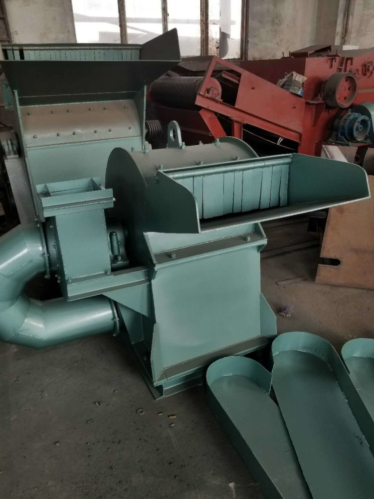 建民锯末粉碎机设备 小型柴油木材粉碎机 粉碎机生产厂家 大型原木粉碎机