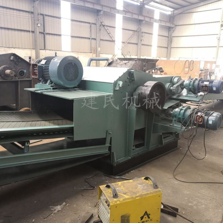 大型移动式模板粉碎机 原木粉碎机 建筑模板破碎机 工程模板破碎机