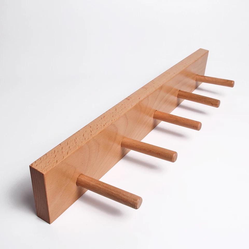 安顺原木挂衣钩联系电话-成晋工艺品