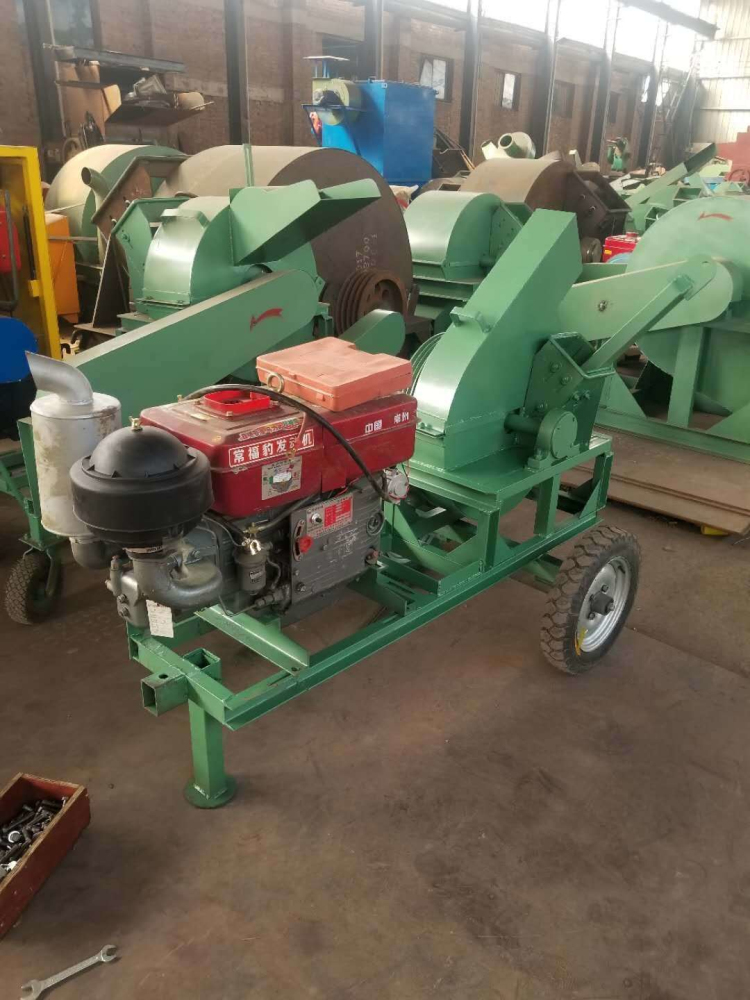 锯末粉碎机设备 复合式木材粉碎机价格 木材粉碎机机械 大型原木粉碎机