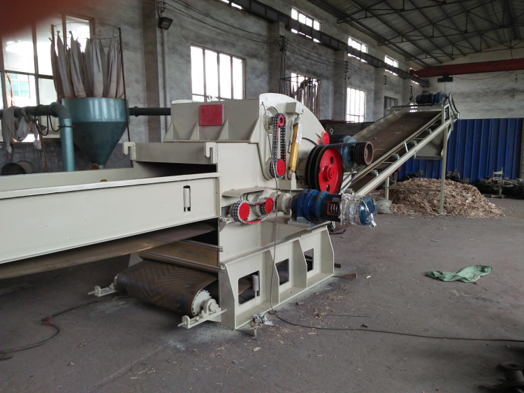 锯末粉碎机设备 木材粉碎机设备 原木木材粉碎机 木材粉碎机厂商