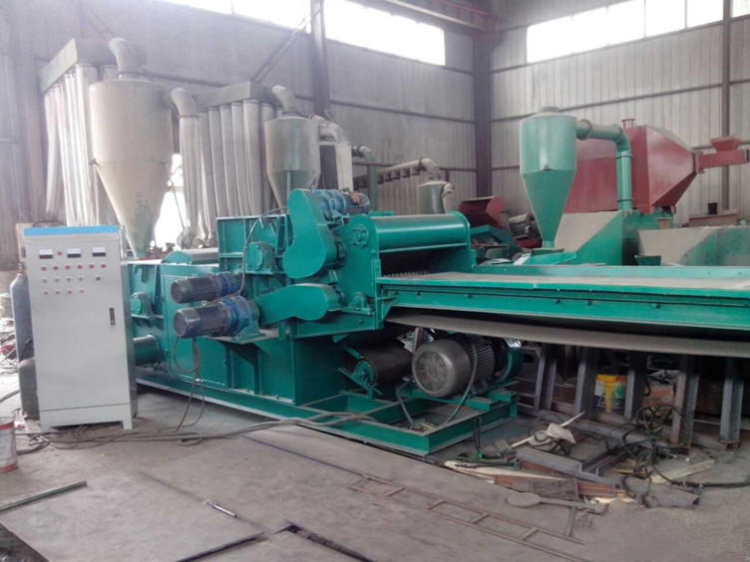 木板粉碎机 原木粉碎机 竹竿粉碎机 模板破碎机械生产厂家