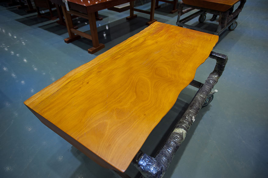 非洲黄花梨根雕实木大板 原木大班台客厅画案餐桌多功能大板桌示例图7