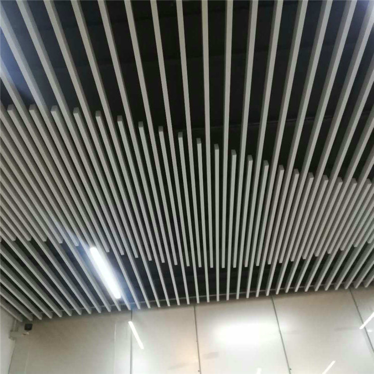 德普龙 柚木铝方通吊顶 方通厂家