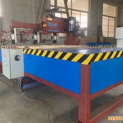 物流托盘全自动打钉机 托盘打钉机厂家供应 硕展机械科技 美式托盘自动打钉机 硕展木工机械 自动打钉机