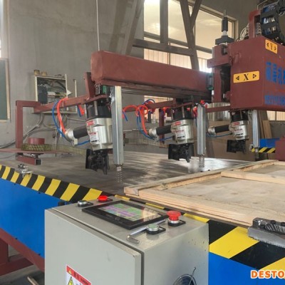 美式托盘自动钉装机 数控托盘打钉机 数控打钉机价格 包装箱托盘脚墩打钉机 硕展木工机械 托盘全自动打钉机