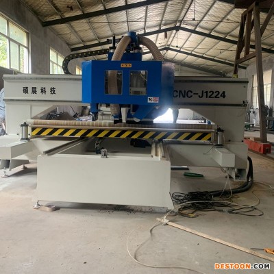 硕展数控裁板锯 数控裁板锯2440mm胶合板下料现场加工 精密数控裁板锯操作流程 硕展机械科技