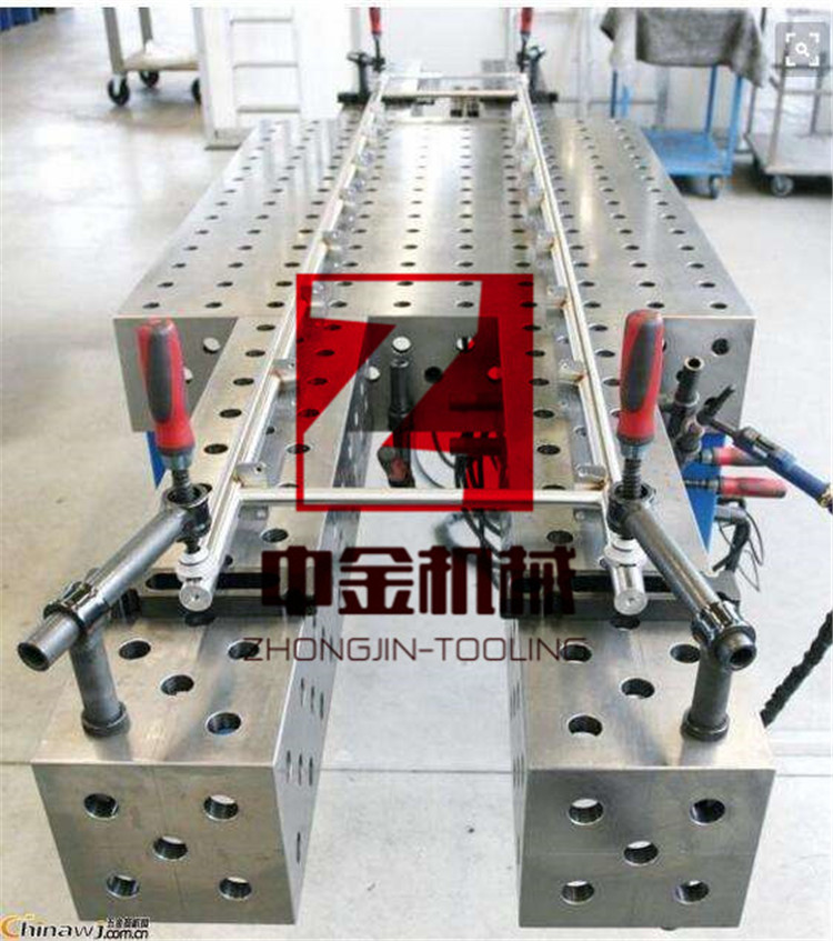 澳门钣金工业机器人工位焊接平台厂