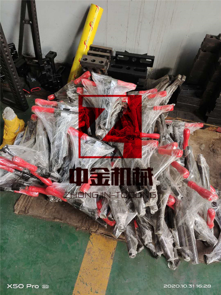 浙江钣金工业机器人工装平台厂家