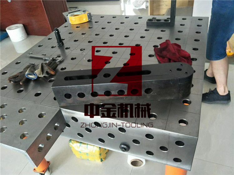 内蒙古钣金工业机器人焊接平台价格