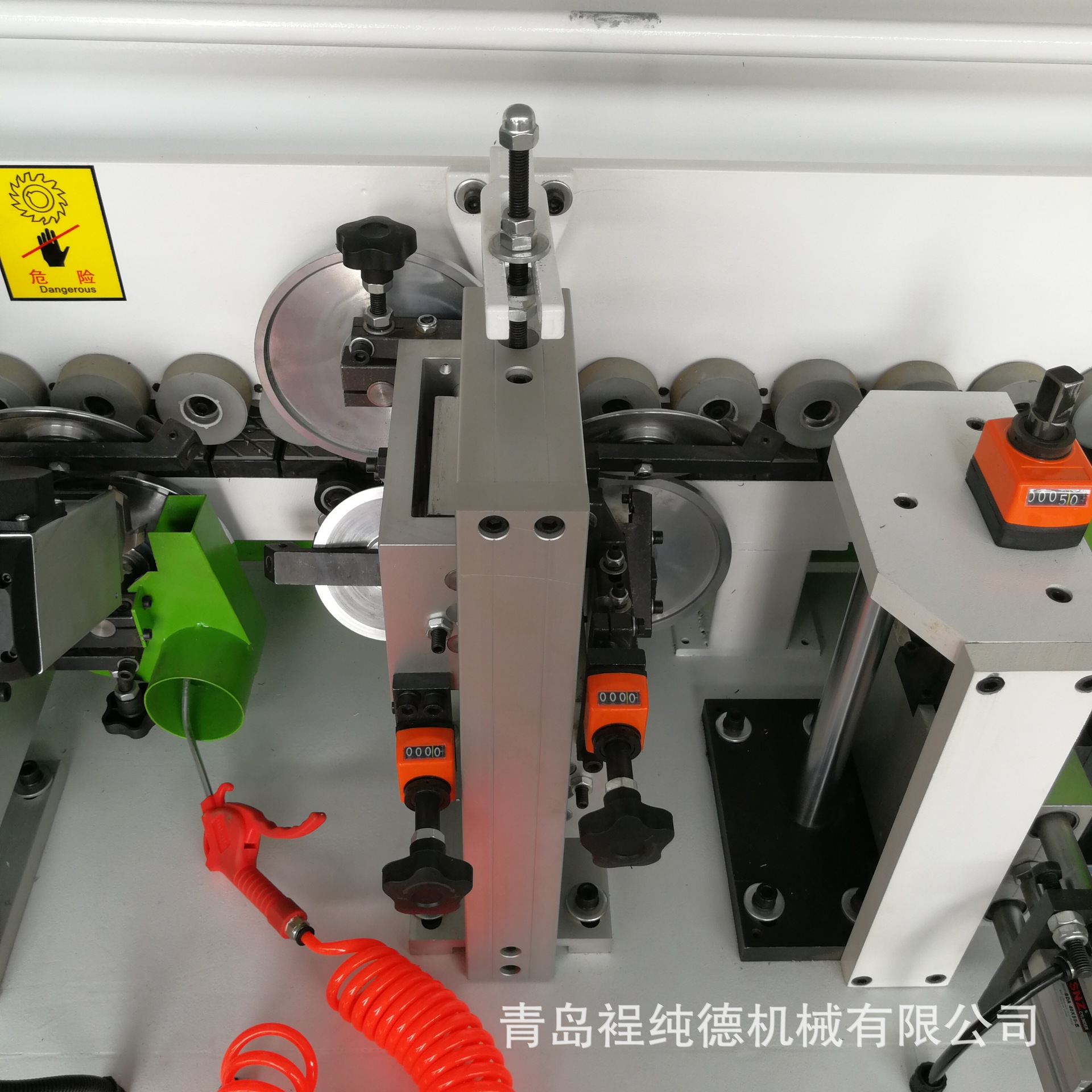 青岛木工机械 厂家直销板式生产线专用机械 小极东款全自动封边机示例图8