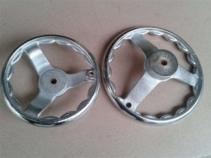 厂家供应铸铁手轮 圆轮镀铬手轮 外径200电镀圆形手柄 机械手轮示例图3